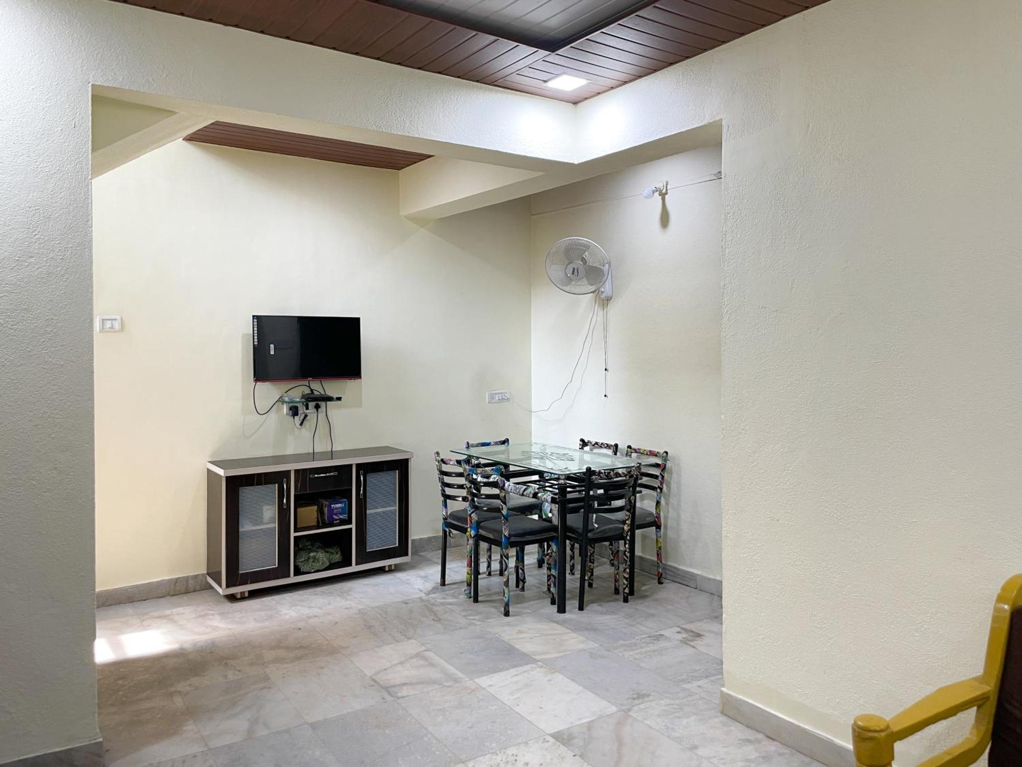 Zars Villa, Лонавла Екстер'єр фото