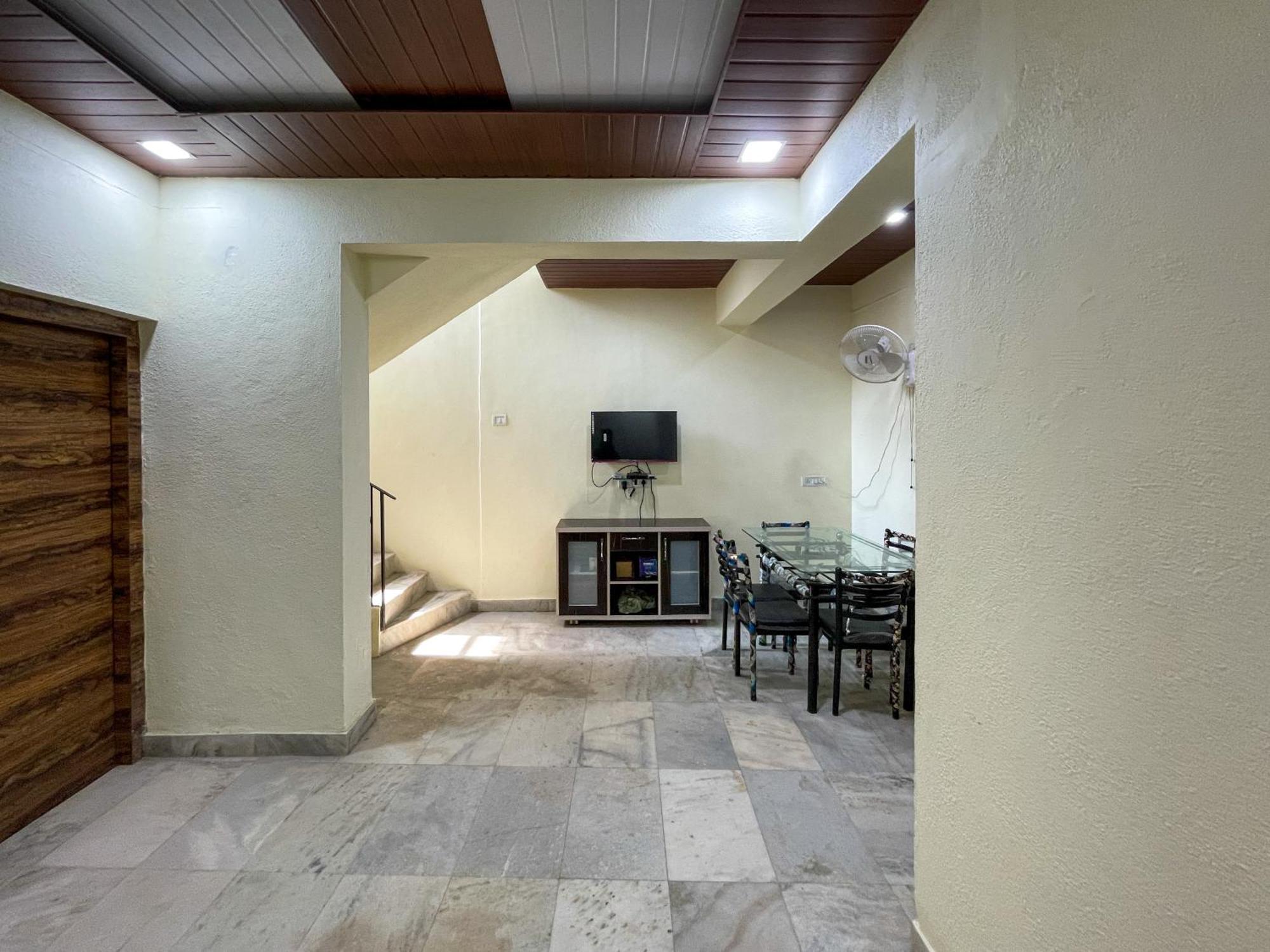 Zars Villa, Лонавла Екстер'єр фото